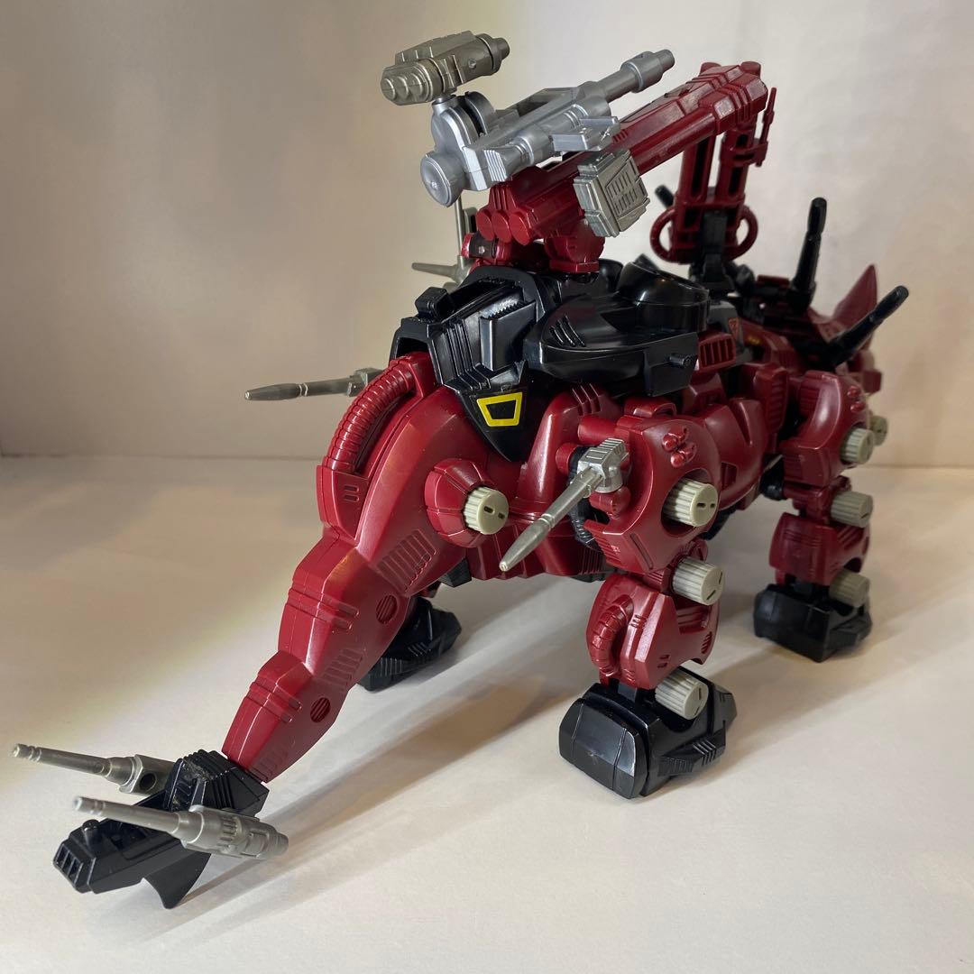 メカ生体ゾイド レッドホーン サーベルタイガー