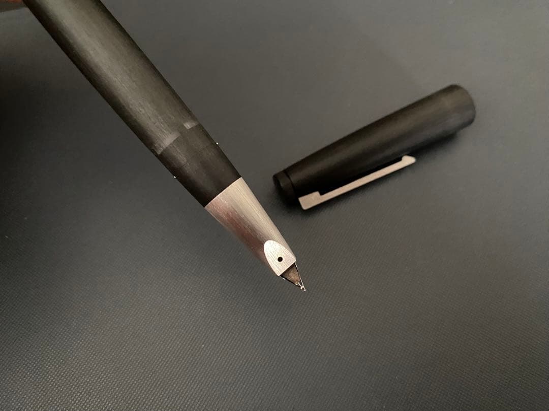 LAMY 2000 万年筆 black （インク付き）