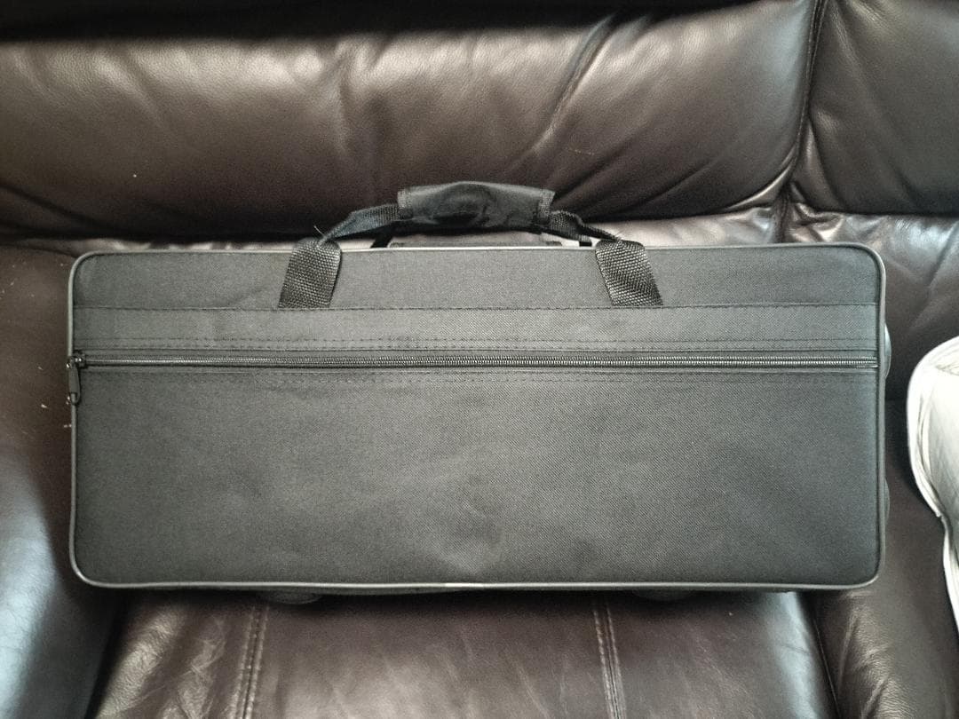 トランペット　銀　SLADE　未使用品（※ケースにロゴなし）