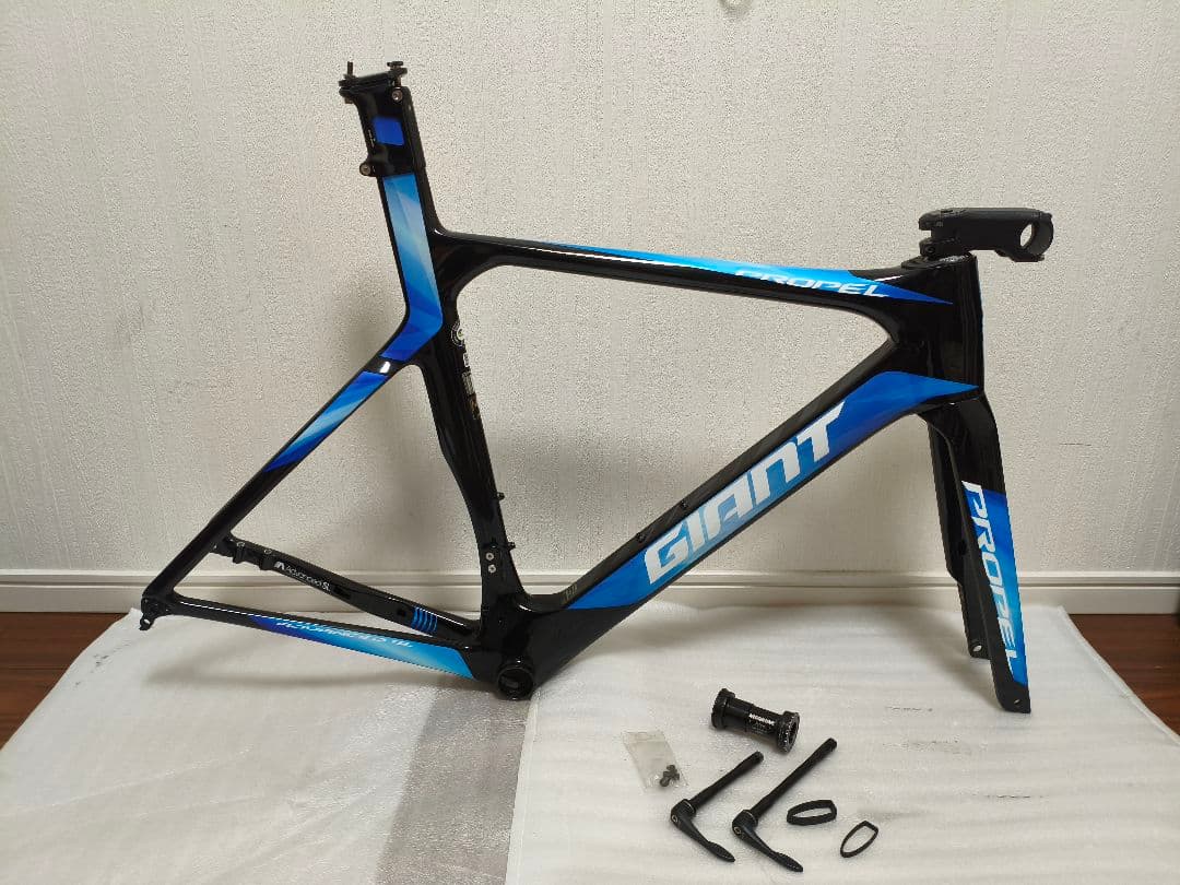 わ*わ様 美品 GIANT PROPEL ADVANCED SL DISK フレ