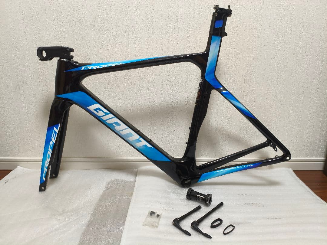 わ*わ様 美品 GIANT PROPEL ADVANCED SL DISK フレ