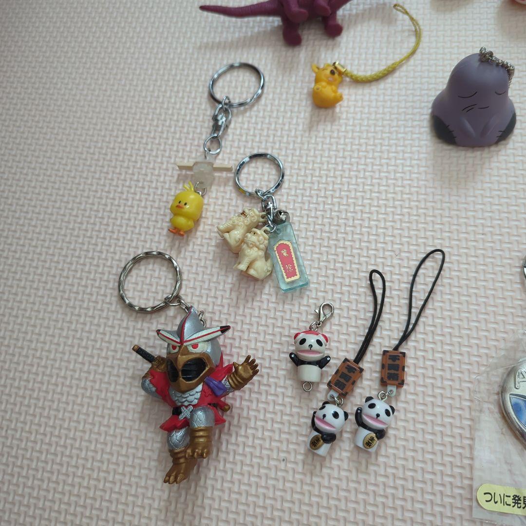 キーホルダーバラ売り 生茶パンダ、うまい棒、なまはげ加トちゃん