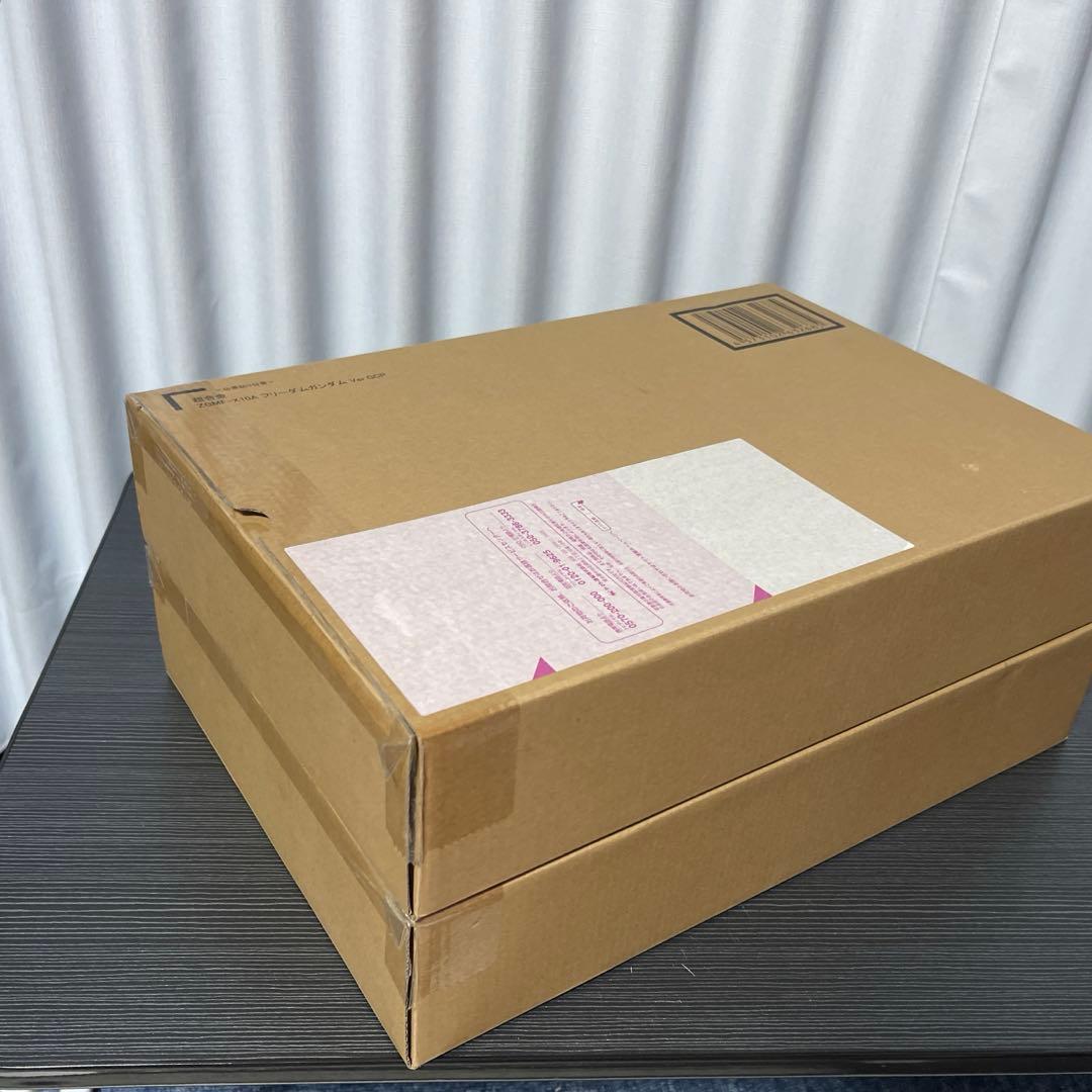 超合金福岡νガンダムRXー93ff、超合金フリーダムガンダムZGMF-X10A