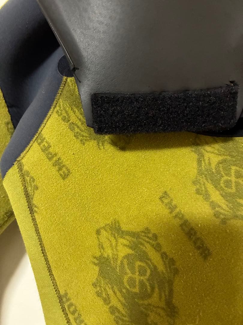 ⭐︎晴美⭐︎ RASH セミドライウェットスーツ