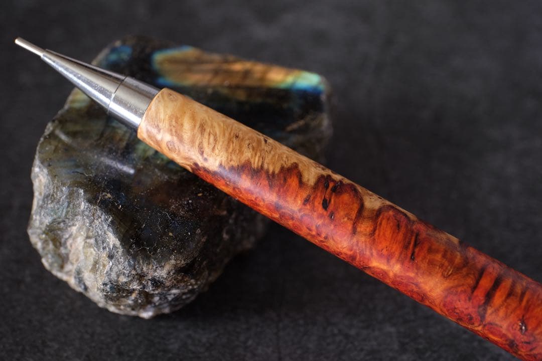 PG5木軸カスタム0187　高村杢工房 製図用シャープペンシル 極上 花梨瘤紅白