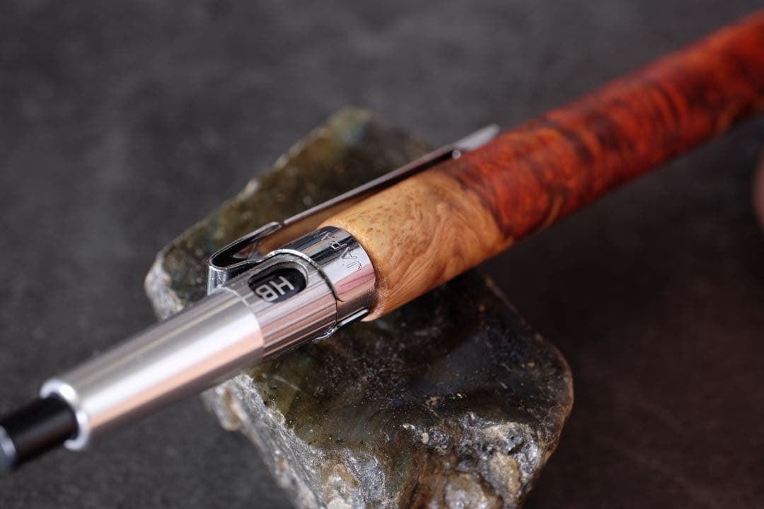 PG5木軸カスタム0187　高村杢工房 製図用シャープペンシル 極上 花梨瘤紅白