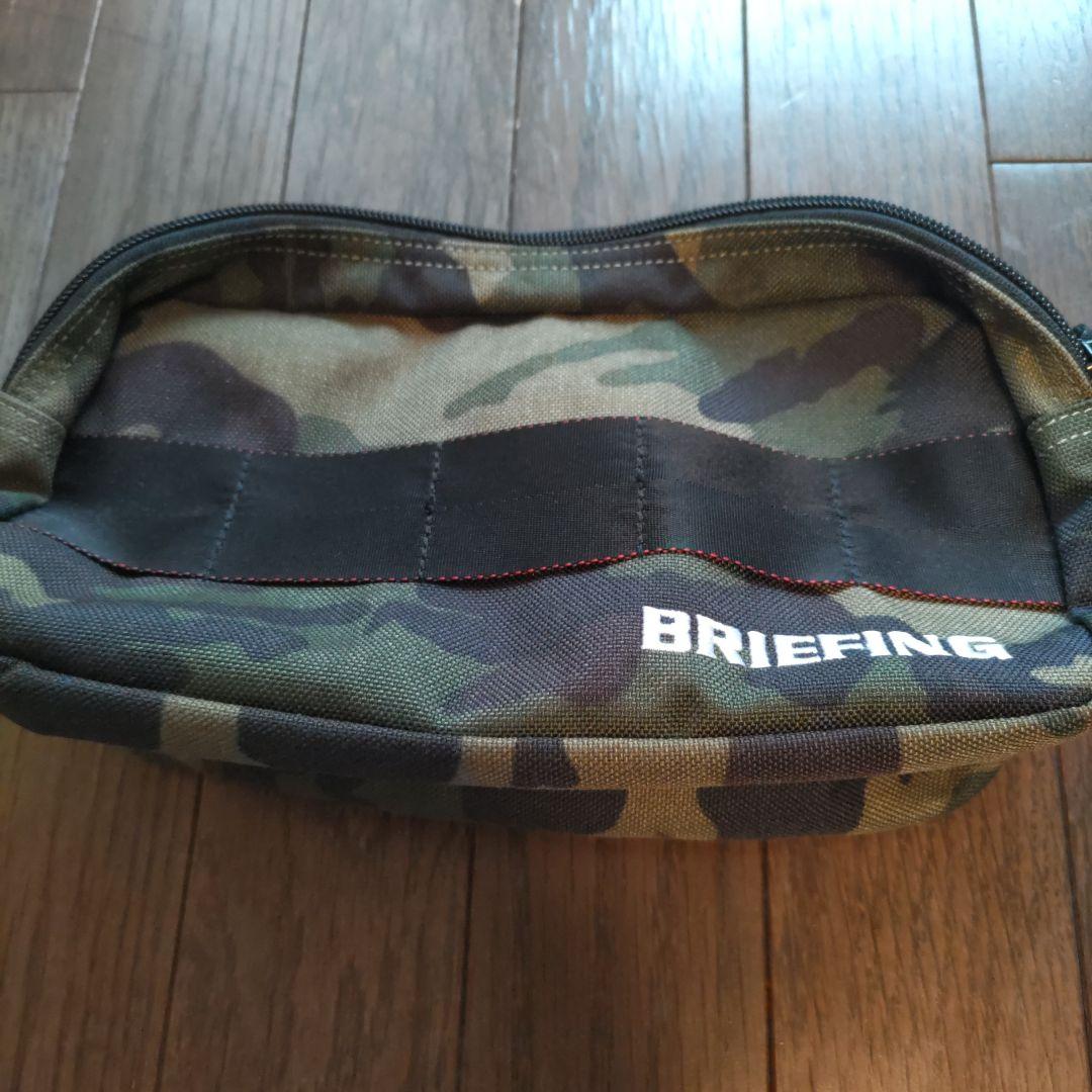 BRIEFING 迷彩 ダブルジッパーポーチ　ボール入れ付き