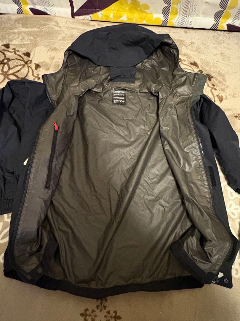 ダイワ　ゴアテックスレインウェアM