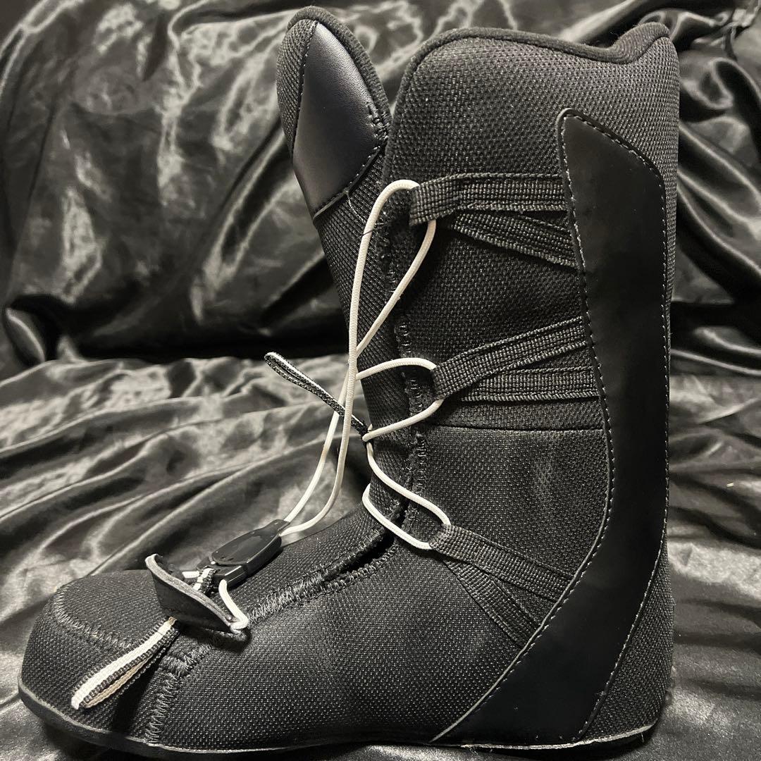 スノボブーツ ダブルボア キスマーク イーガー 27cm