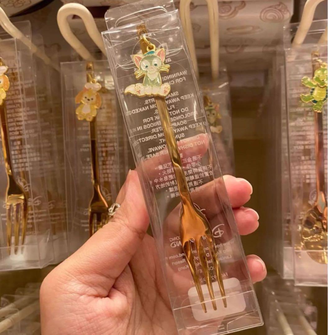 上海ディズニー❗️ジェラトーニ　クリスマス　ぬいぐるみ キーチェーン