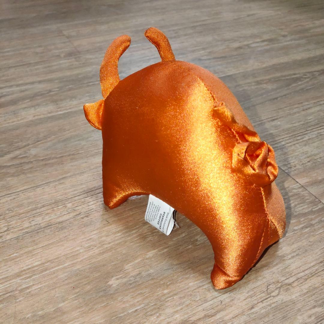 中国スターバックス 牛ぬいぐるみ 4色セット