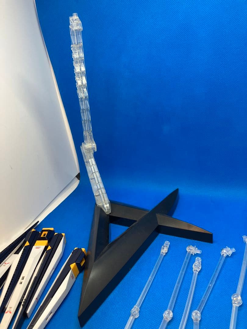 MG 1/100 ガンプラ　ジャンク　ν ガンダム　ニュー　塗装　a524