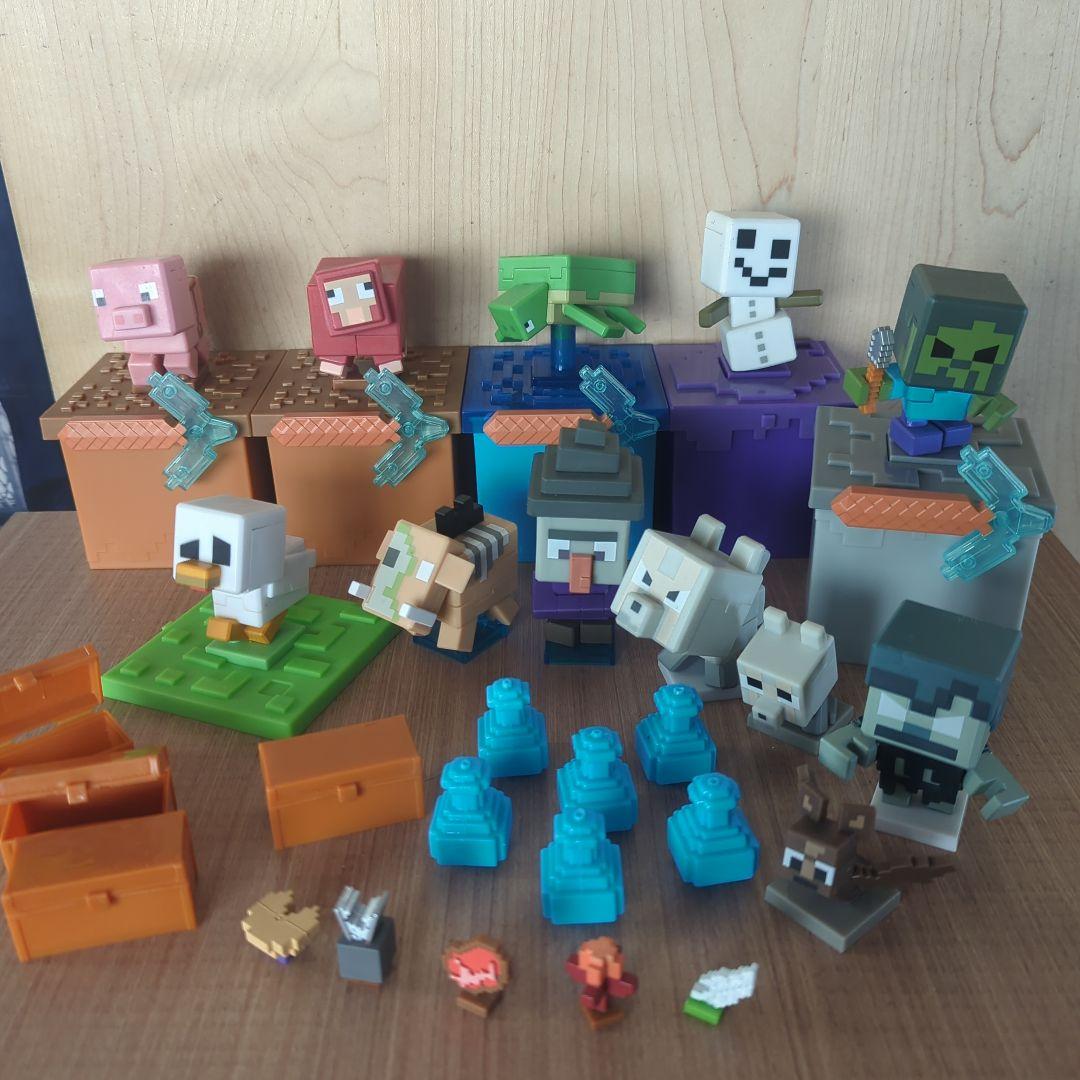 マインクラフト　トレジャーx フィギュアセット