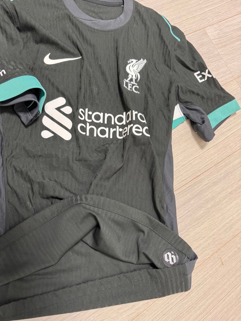 実使用　リヴァプールFC 遠藤航サイン入りユニフォーム