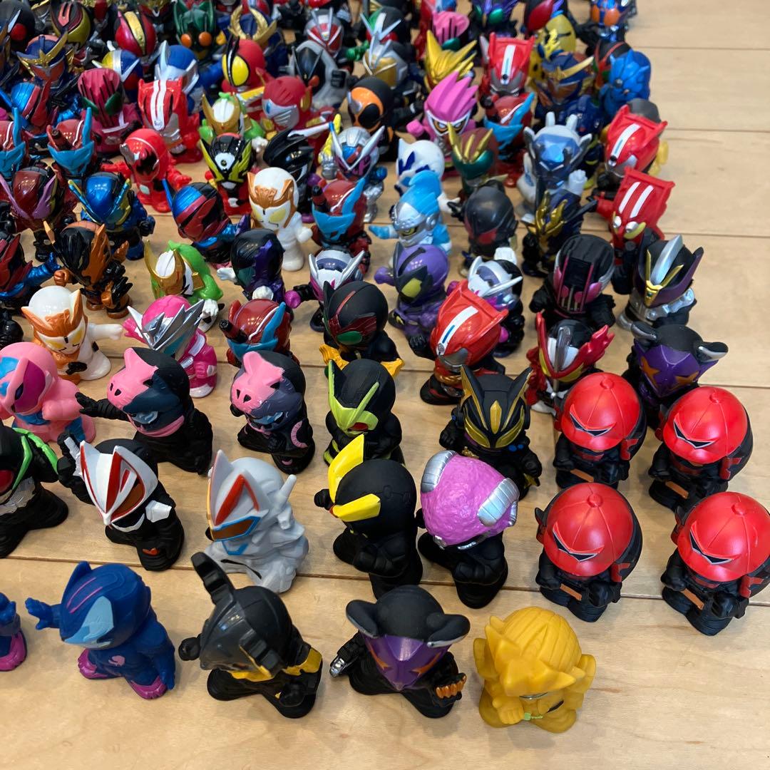 d*3様 仮面ライダー 指人形まとめ売り　200体以上