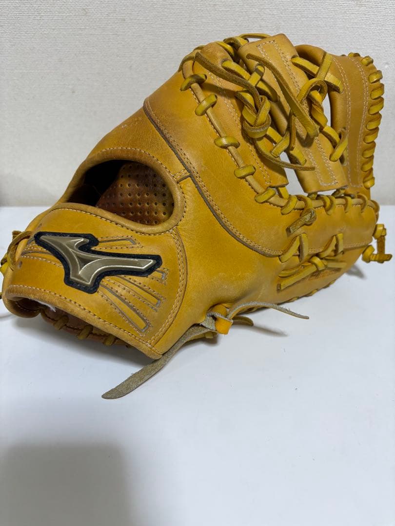 Mizuno LB-10 イエローグローブ