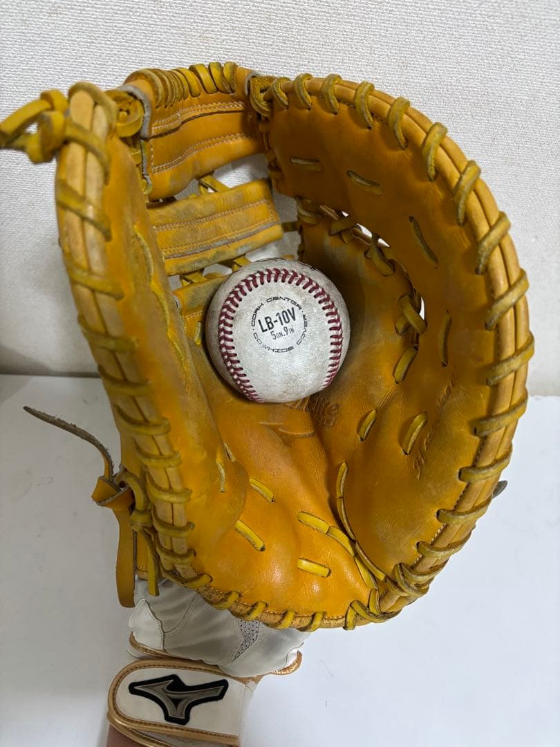 Mizuno LB-10 イエローグローブ