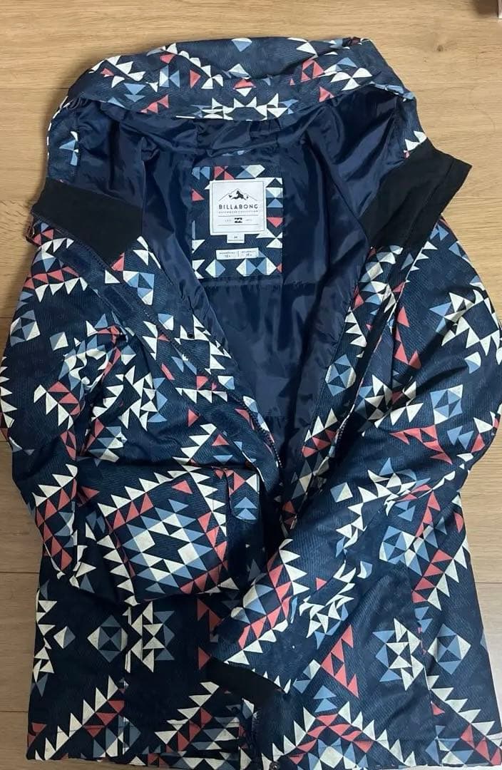 BILLABONG スキー、スノーボードウエア　Mサイズ