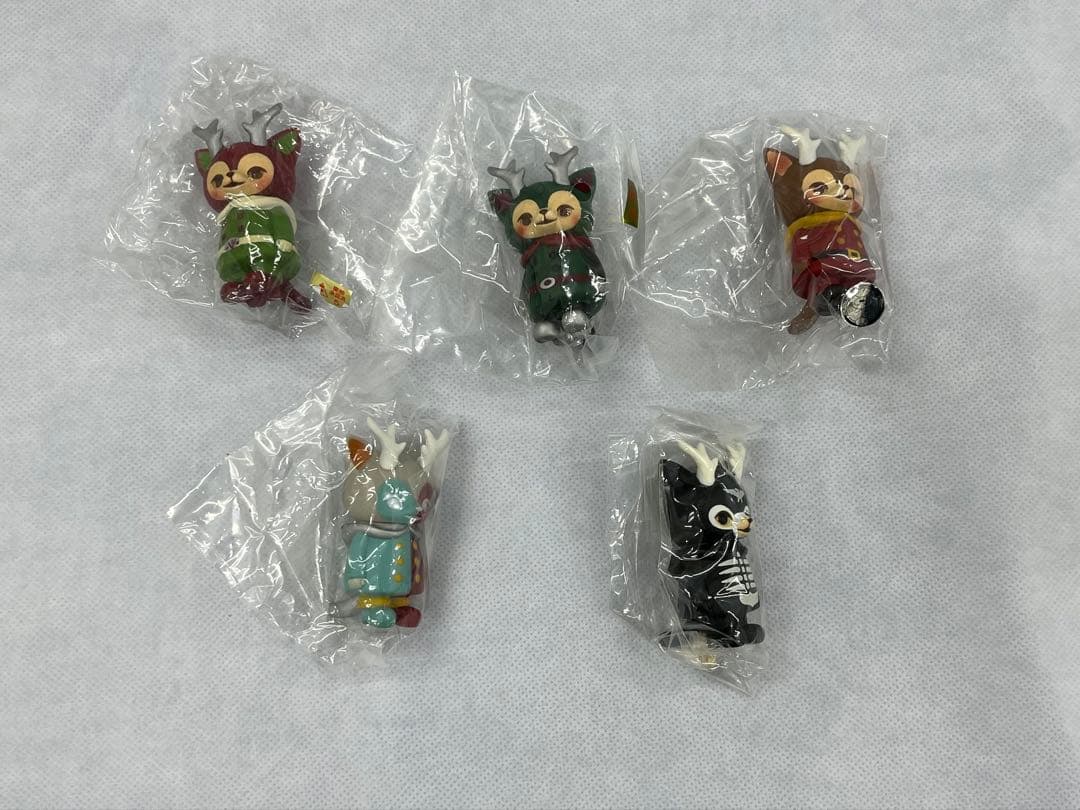 【新品】VAGまとめ売り 79体セット ソフビ