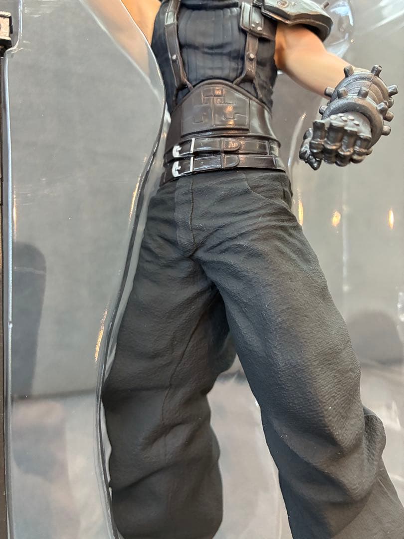 ファイナルファンタジー FF7 クラウド セフィロス エアリス フィギュア くじ