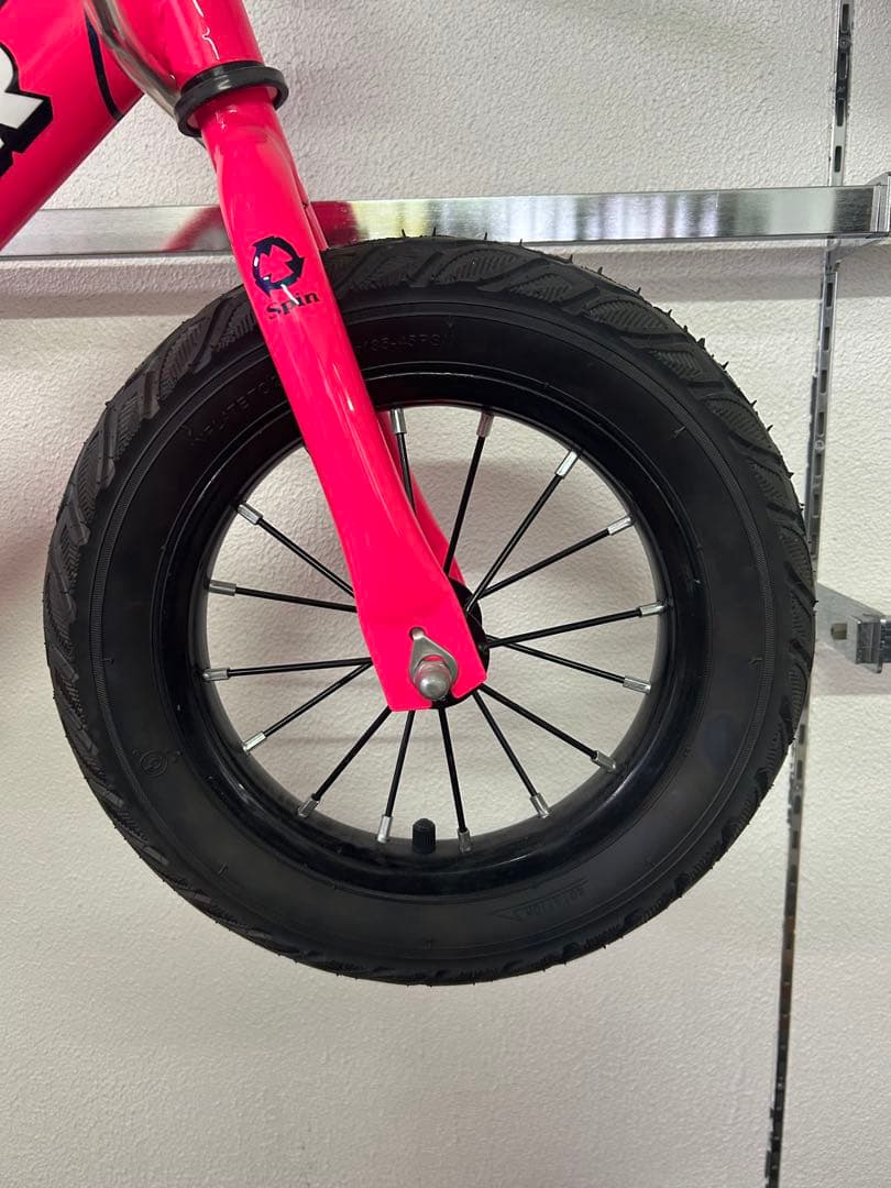Y*様 STRIDER バランスバイク ネオンピンク