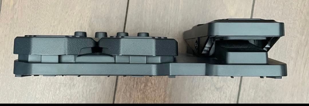 ZOOM G1 FOUR マルチエフェクトプロセッサー