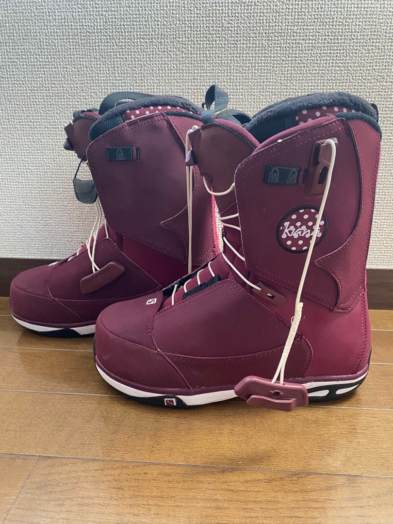 SALOMONスノボブーツ