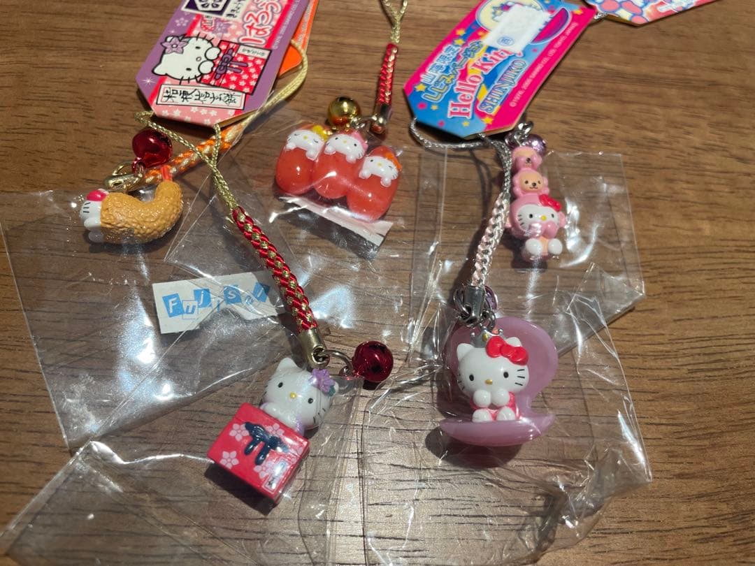 ご当地キティ　根付け　10点セット