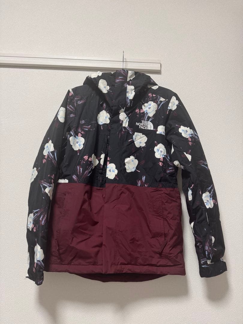 値下げ中⭐︎花柄ノースフェイスアウター