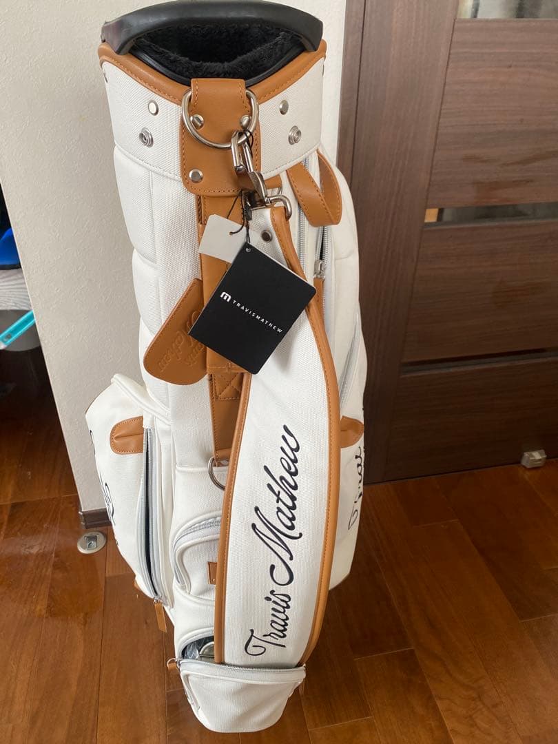 Travis Mathew ホワイトキャディバッグ