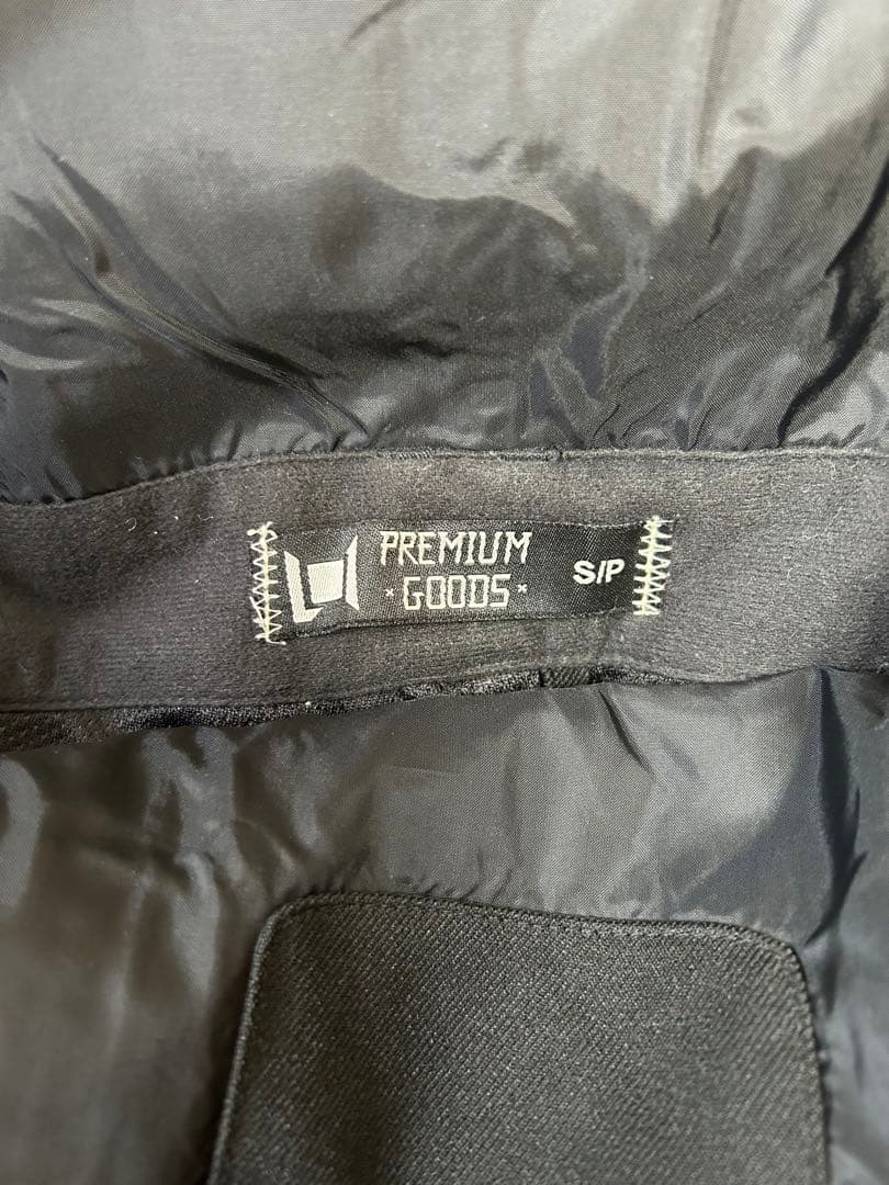 L1エルワン　スノーボードウエアジャケット　ウェア　ビブパンツセット　女性用