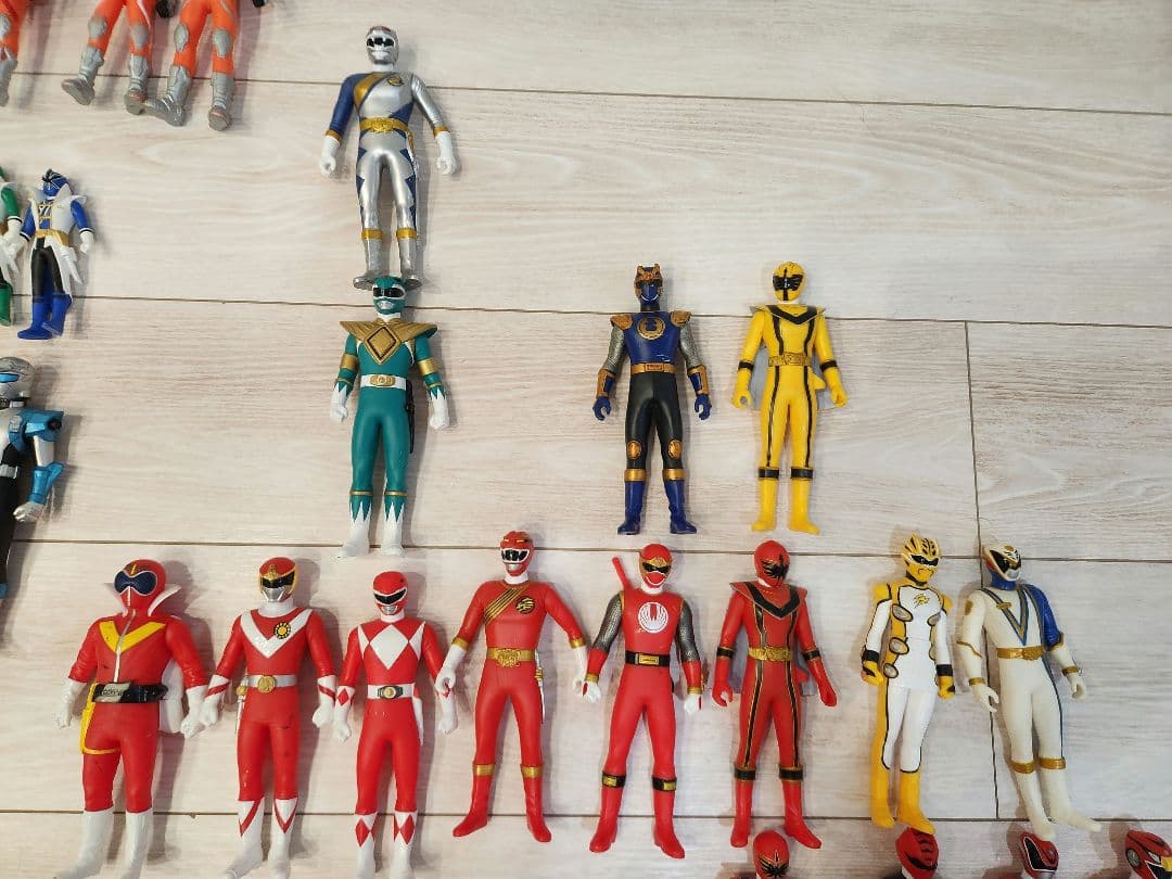 戦隊ヒーロー　ソフビ　フィギュアコレクション　60体　まとめ売り　コンプリート