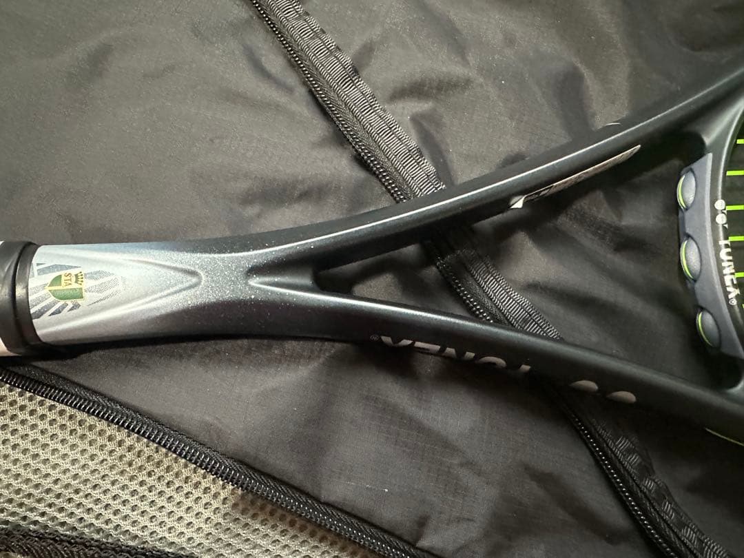 YONEXボルトレイジ8v