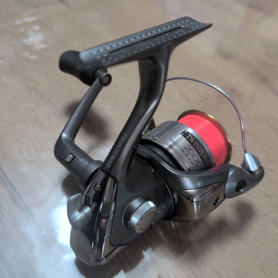 SHIMANO TWINPOWER 2000 ＆ BIOMASTER C3000