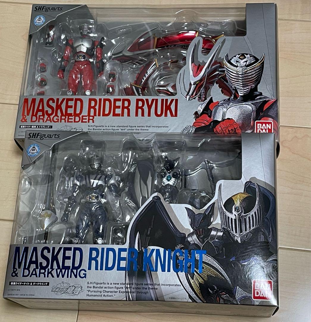 S.H.Figuarts 仮面ライダー龍騎 ナイト セット