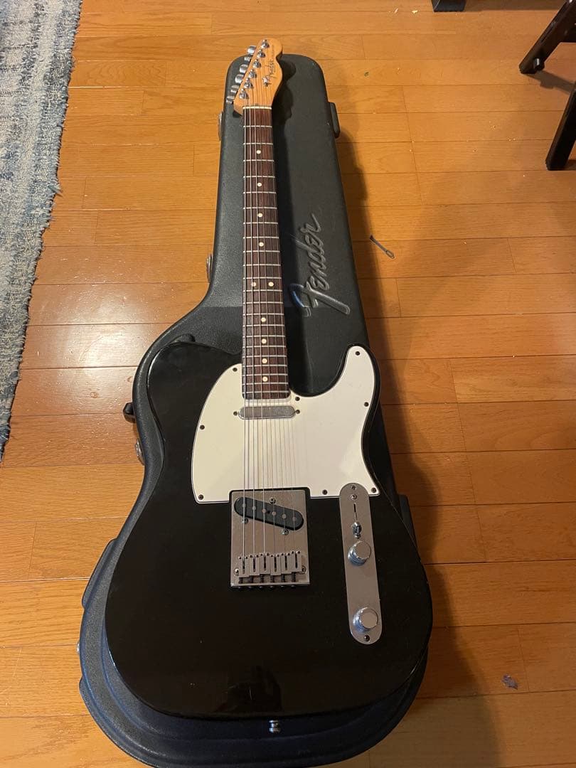 フェンダーテレキャスターUSAブラック