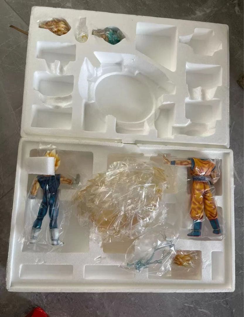 ドラゴンボール 魔人ブウ ガレキ ガレージキット スタチューX②②