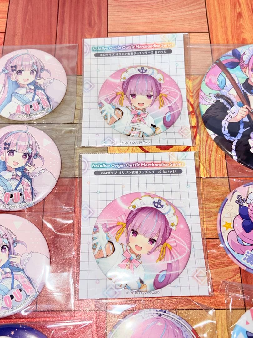 湊あくあ　缶バッジ　まとめ売り　オリジン　ダイナー　ホロツリー　夜明けのうた