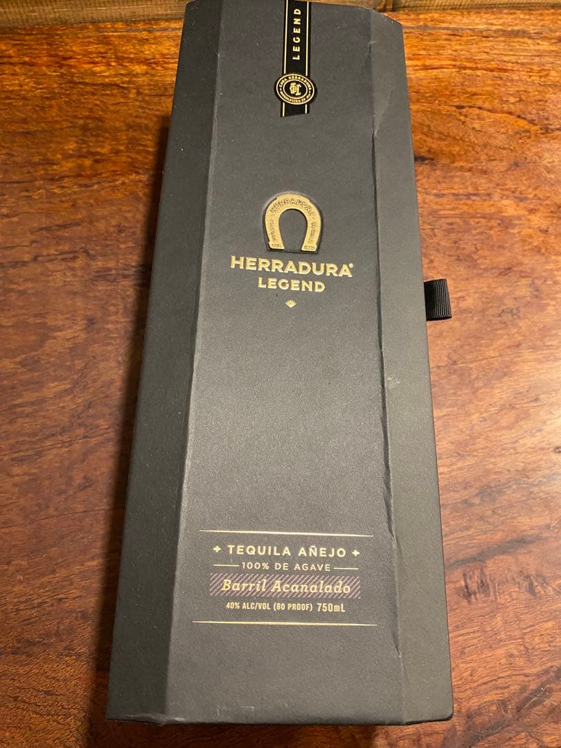 HERRADURA LEGEND テキーラ アネホ 750ml