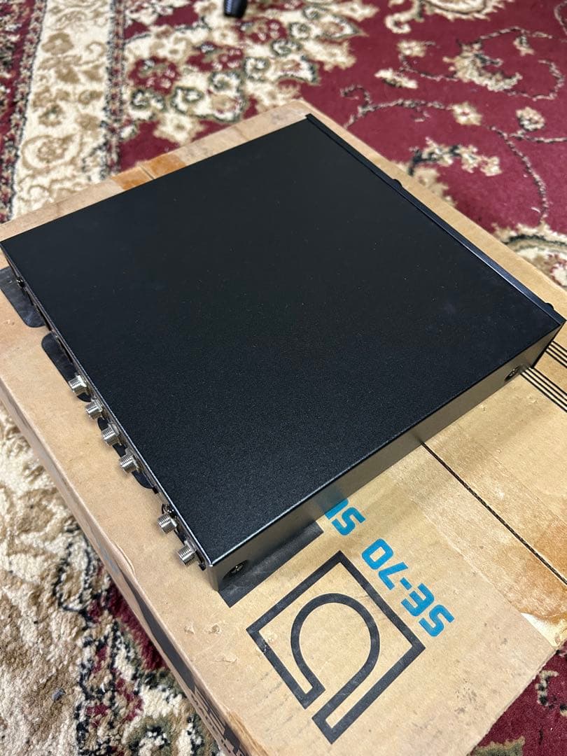 極美品　BOSS SE-70 スーパーエフェクトプロセッサー