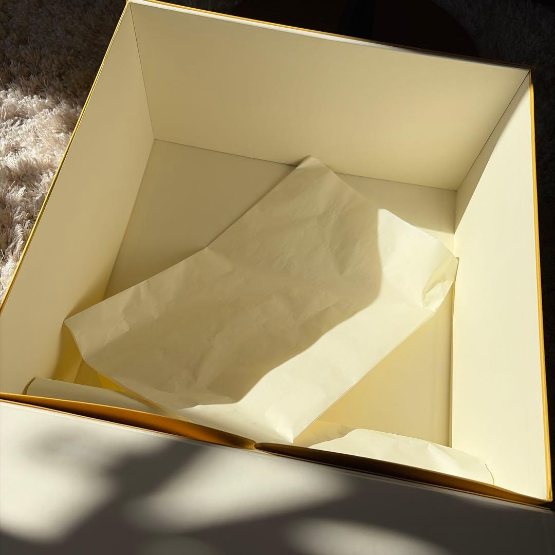 FENDI ギフトボックス イエロー 大