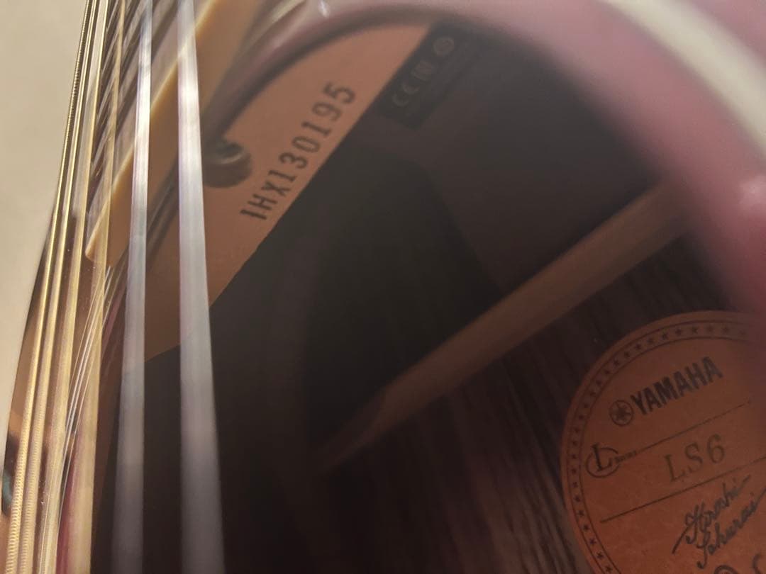 Yamaha Ls6 are エレアコ　ケース付き　アコースティックギター
