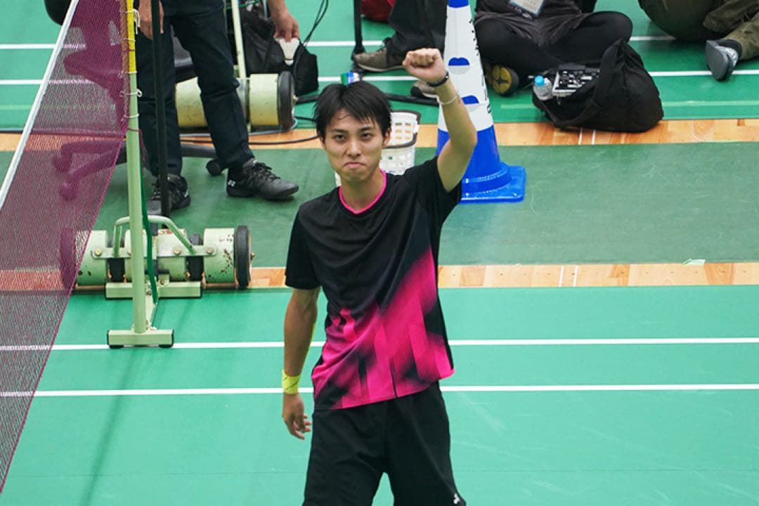 ヨネックス　ユニフォーム　県背面　奈良岡功大