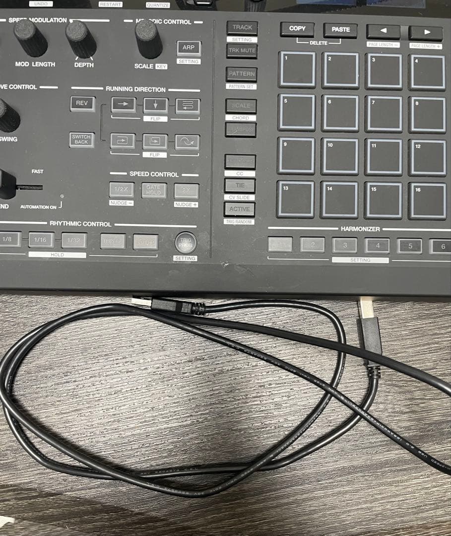 TORAIZ SQUID マルチトラックシーケンサー