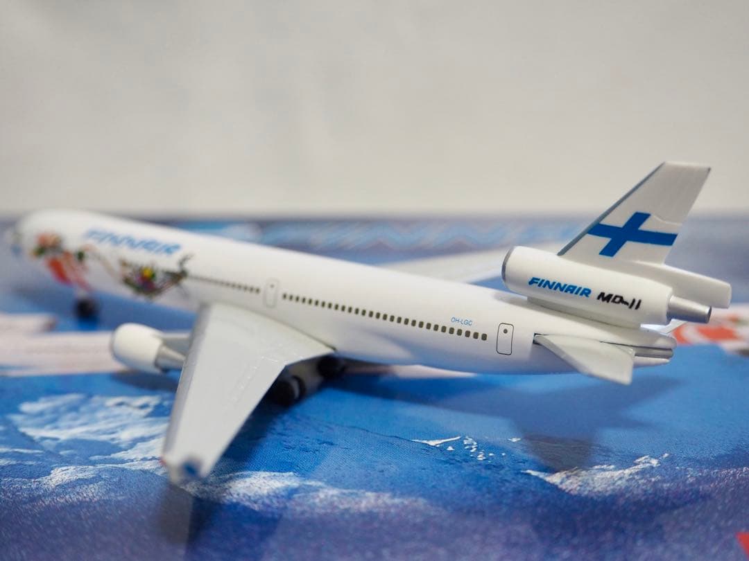 herpa フィンエアー 1/500 MD-11 Santa Claus