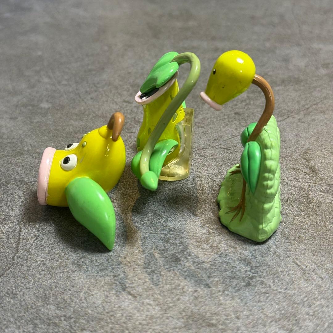 ポケモン　モンコレ　初期　マダツボミ　ウツドン　ウツボット　3体セット