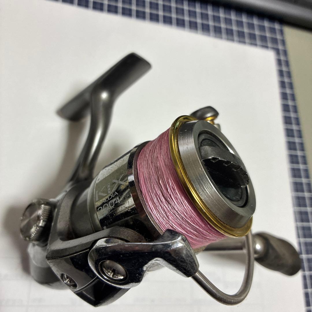 スピニングリール ピンクスプール