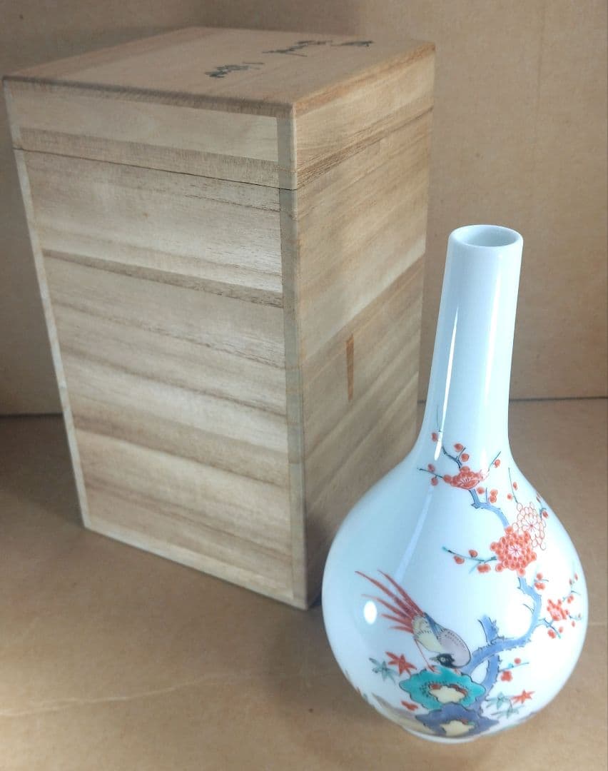 【本物保証】十四代 酒井田柿右衛門(人間国宝) 錦梅鳥文一輪生 共箱 未使用品