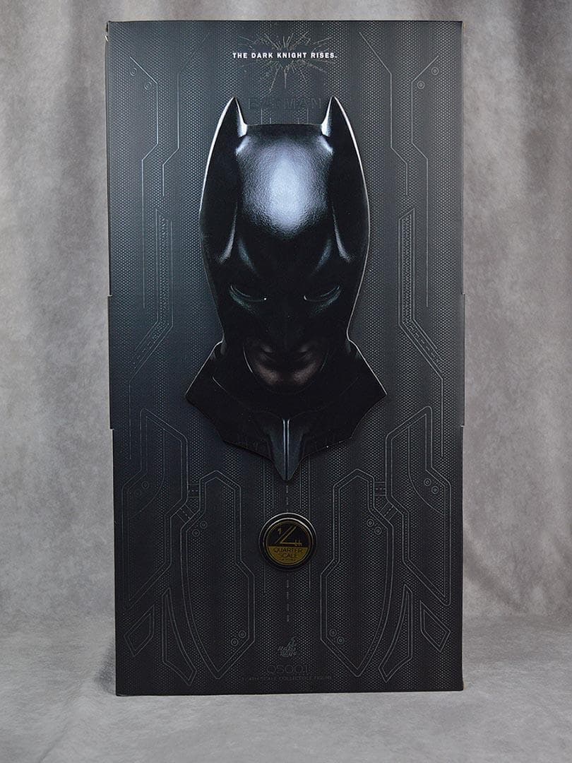 ホットトイズ ダークナイト バットマン クオーター・スケール 1/4 フィギュア