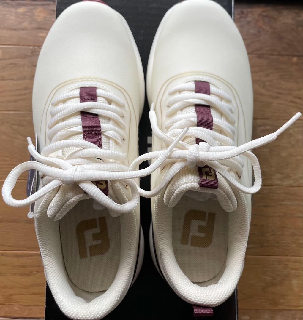 ♣️くるみさま専用♣️ FootJoy ホワイト スニーカー ヒョウ柄